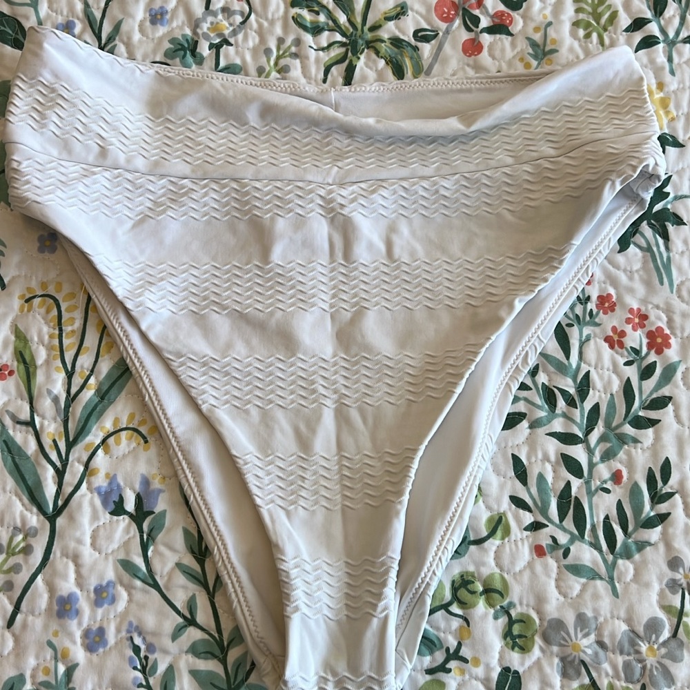American Eagle Outfitters Textured White Bikini Bottom